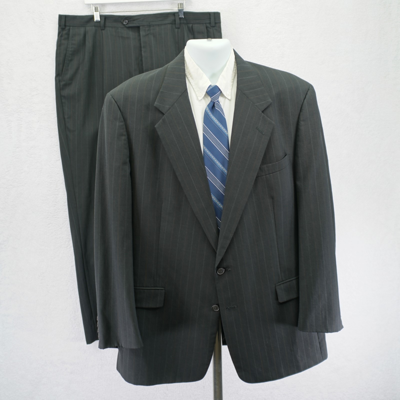 Austin Reed Wool Gray Birdseye W/ White Brown Striped 2 Piece Suit 46l 43 / 32